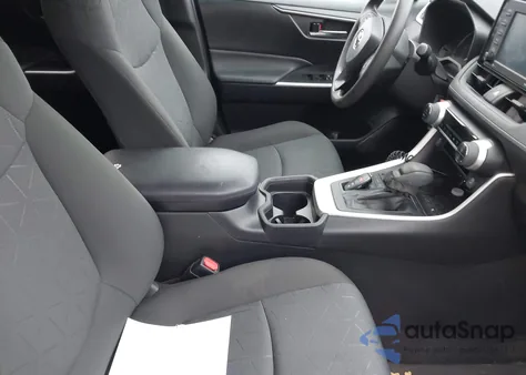 2021 Toyota Rav4 Xle from USA, damaged, VIN 2T3P1RFV6MW229951